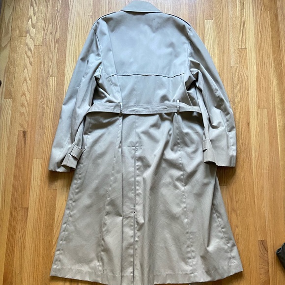 Beige Trenchcoat by Jupiter Excellent Condition - Picture 3 of 4